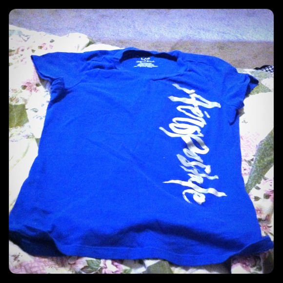 Blue Aéropostale shirt