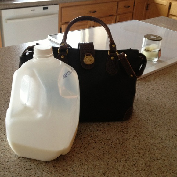 Brahmin handbag - Picture 2 of 3