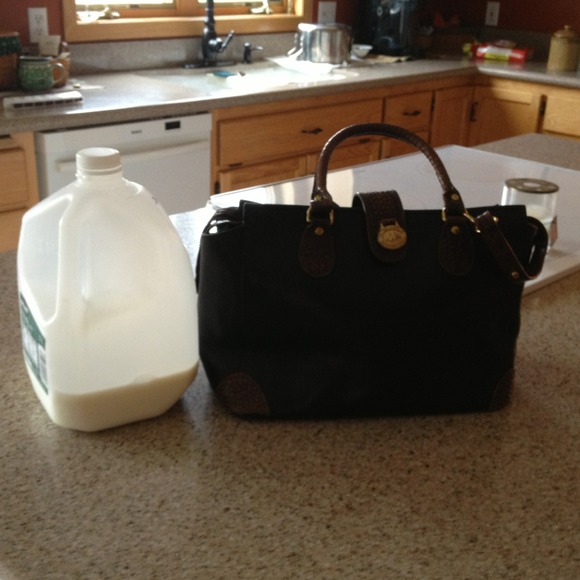 Brahmin handbag - Picture 3 of 3