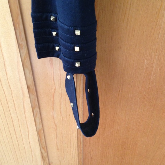 Gucci AUTHENTIC Studded Top - Picture 3 of 4