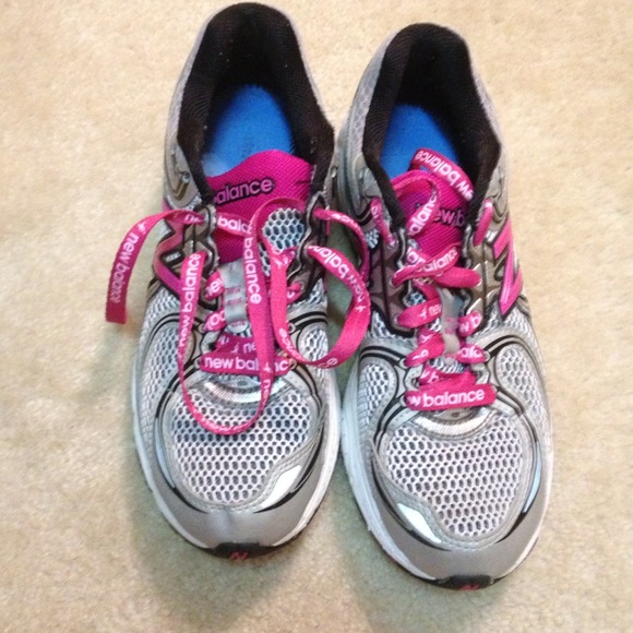 New balance shoes