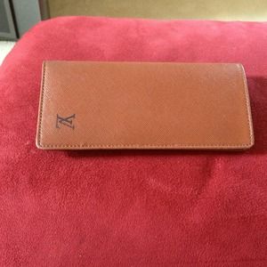 Authentic  Louis  Vuitton  checkbook  cover