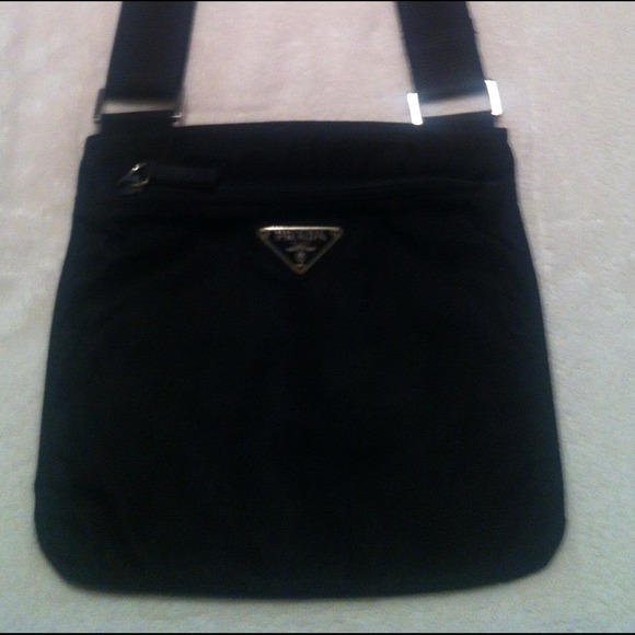 SOLD❗100% Authentic Black Prada Crossbody Bag