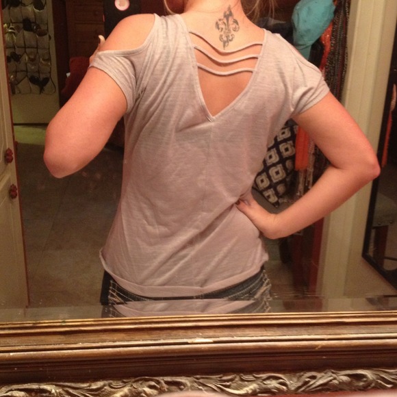 Azteca designed top! :) - Picture 2 of 4