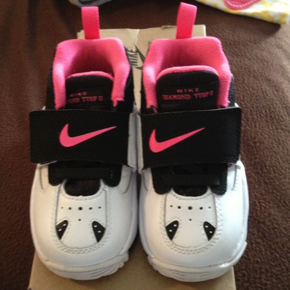 🚫SOLD🚫 Toddler Nikes