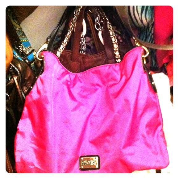 Used one time! Super summer bag! - Picture 1 of 1