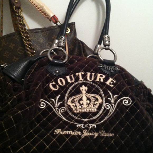 Such am amazing couture bag! Flawless and authenti - Picture 1 of 1