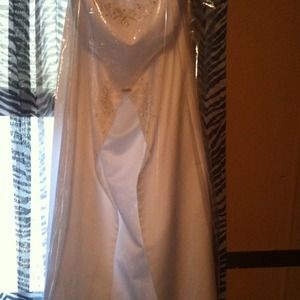 Wedding dress