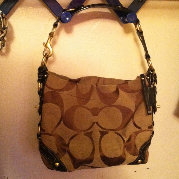 ✳AUTHENTIC✳ COACH handbag