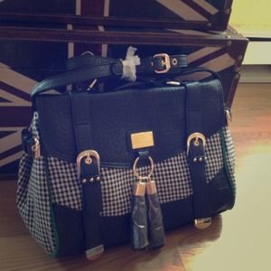 BRAND NEW RIVER ISLAND handbag. MUST GO!