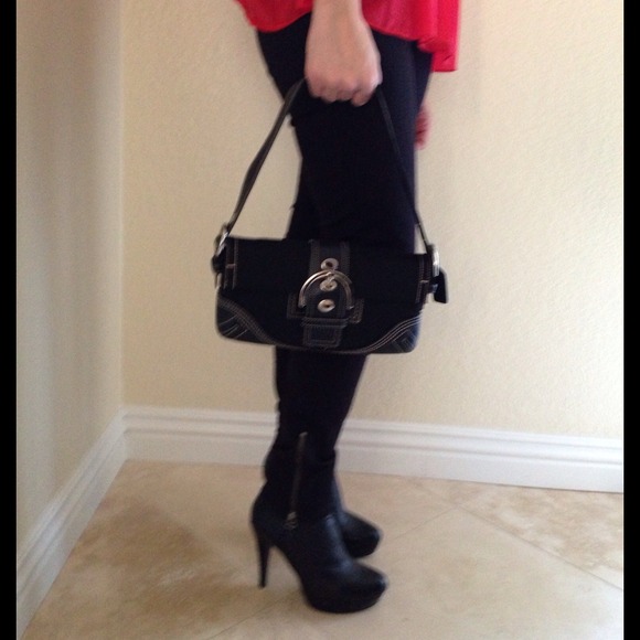 Coach Bundle - Picture 3 of 4