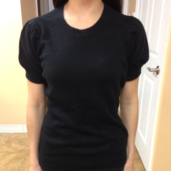 Banana republic top-JUST REDUCED!!!!!