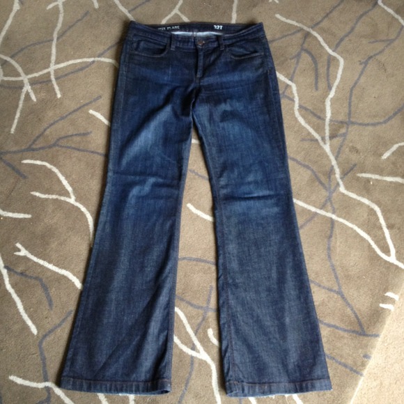 🚫SOLD🚫J. Crew "High Heel Flare" Tall Jeans - Picture 2 of 3