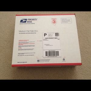 Package for charlynlaroe