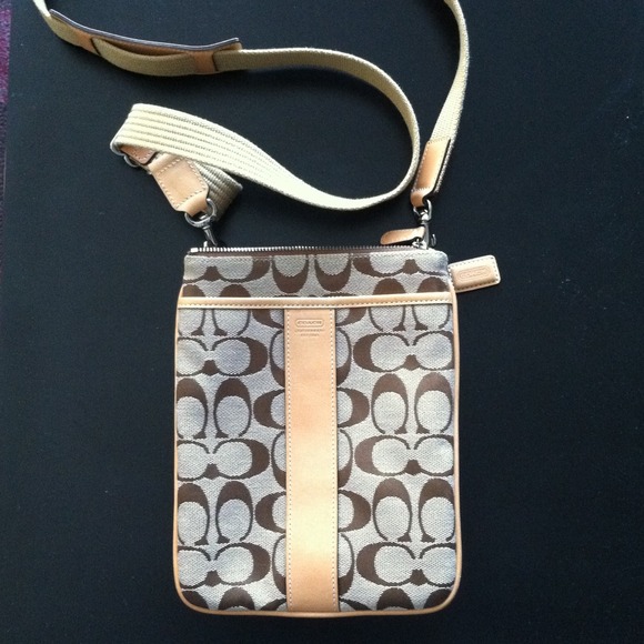 RESERVED for @ashd0908 Coach Crossbody