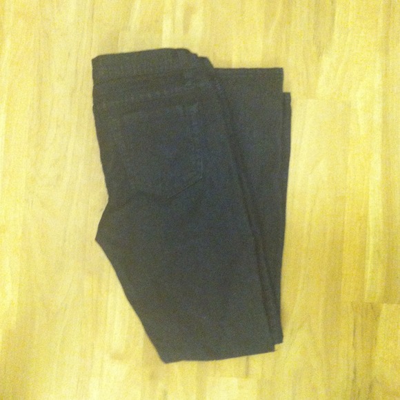 Black skinny jeans by Forever21