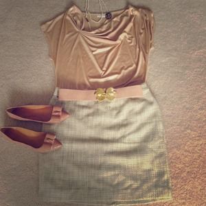 Banana Republic boucle style skirt
