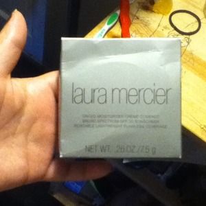 Laura mercier hello kitty bundle