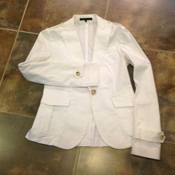 Theory size 2 blazer