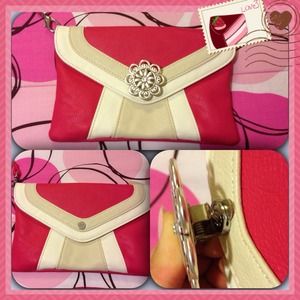 💯% Authentic Grace Adele clutch