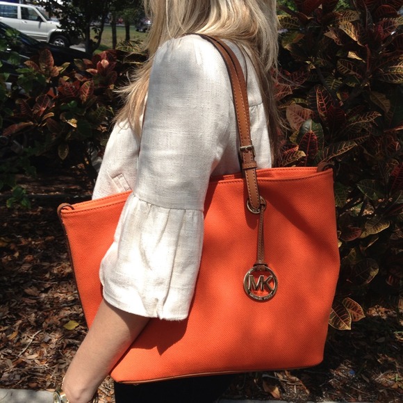 Michael Kors Handbags - Michael Kors Jet Set Canvas Tote tangerine