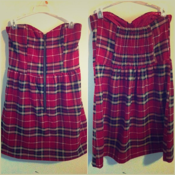 Charlotte Russe Dresses & Skirts - 🚫Bundled