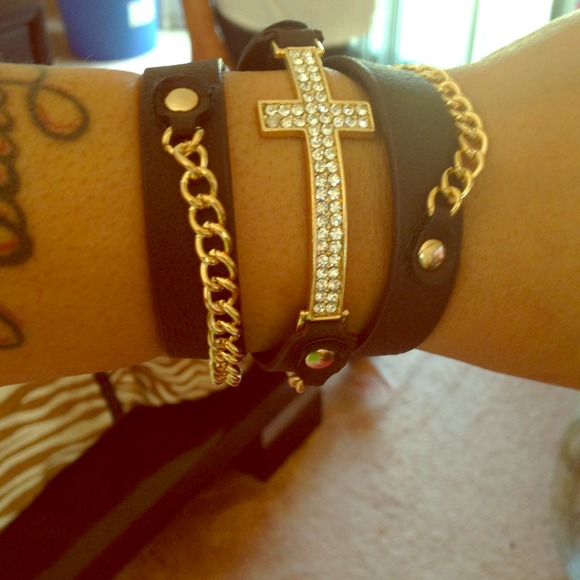 Jewelry - ❤❤❤SOLD❤❤❤