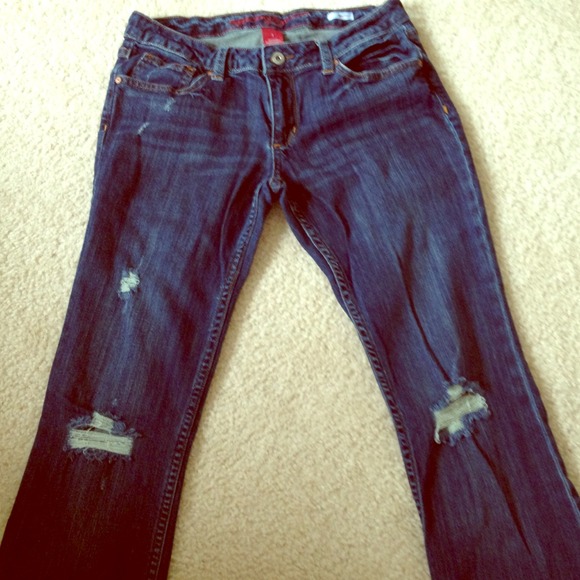 🌸TRADE🌸Ripped jeans