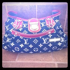 Reserved for MVWRENN!!!!!