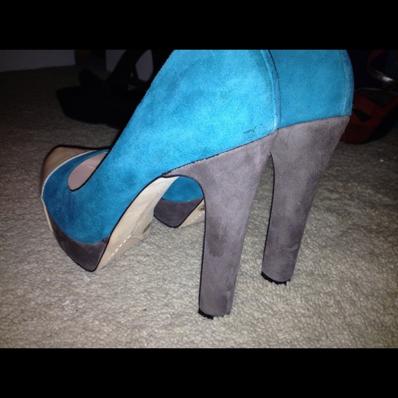 Vince camuto shoes - Picture 4 of 4