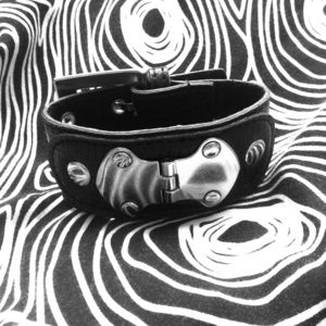 Black buckle bracelet