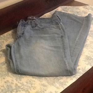 Old Navy Ultra Low Waist Jeans size 8 Regular