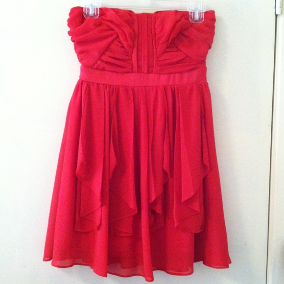 Dress - Picture 2 of 3
