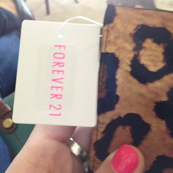 Animal print wallet - Picture 2 of 4