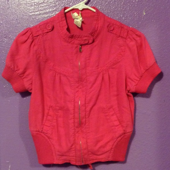 Short sleeve jacket
