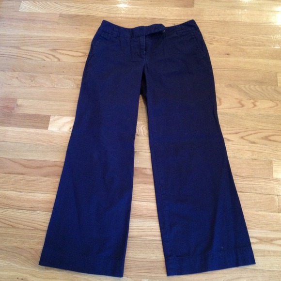 J.Crew navy blue chino size 4s for @loverlyk