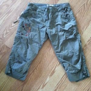 *REDUCED*Forever 21 capris