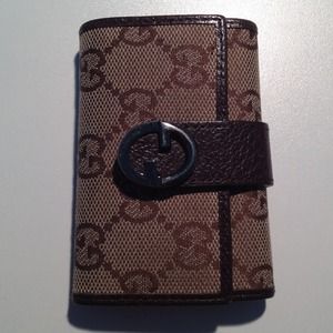 Gucci key holder wallet