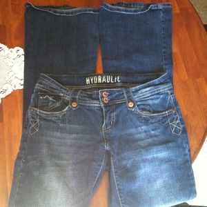 Hydraulic jeans