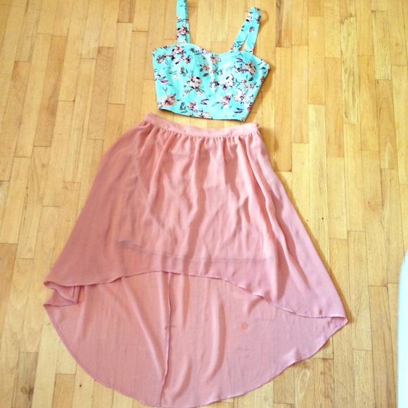 SOLD Coral high low skirt
