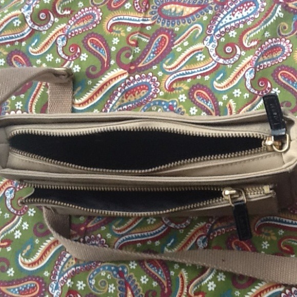 Authentic Ralph Lauren handbag - Picture 4 of 4