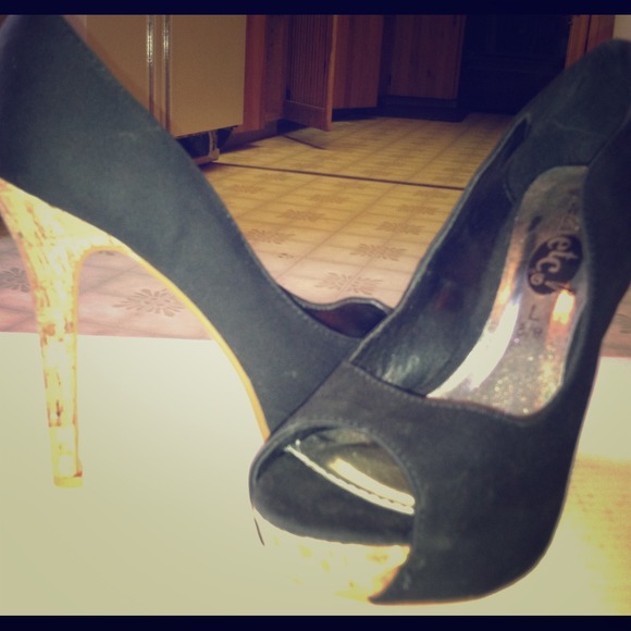 Black and cork, peep toe heels
