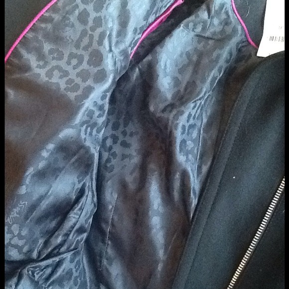 Express Black zip up jacket. New with tags. - Picture 4 of 4