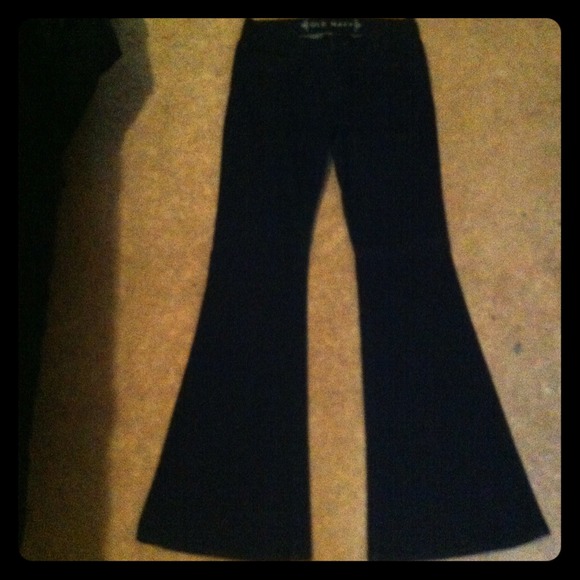 Old navy flared jeans!!