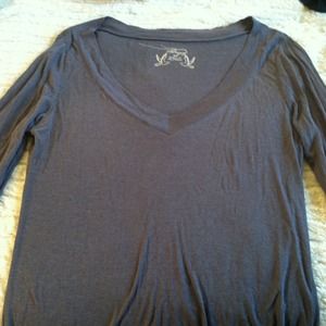 Basic grey long sleeve v neck