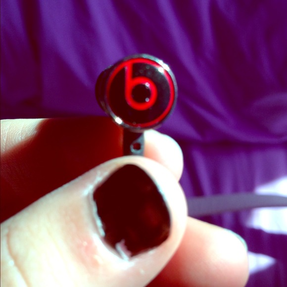 Dre beats earbuds I was scammed out of 😢
