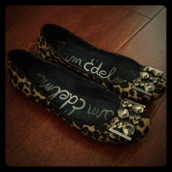 ✖SOLD✖Sam Edelman leopard print jeweled flats