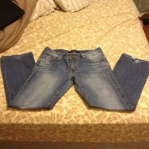 ⛔TRADING W/ @Jlove2120⛔Blue Jeans