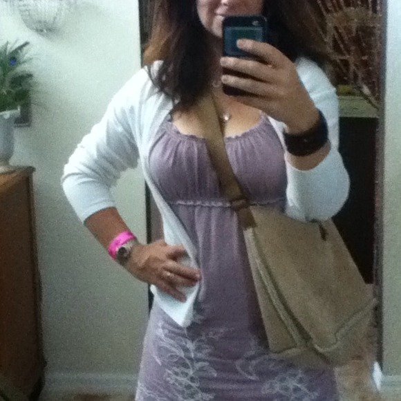 💋Sale💋GAP purse- UGG style - Picture 4 of 4