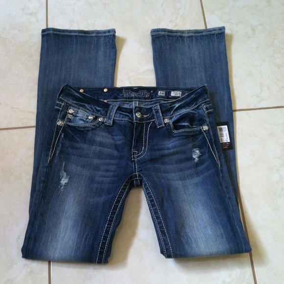 RESERVED @prettymayden Miss me size 28 boot cut
